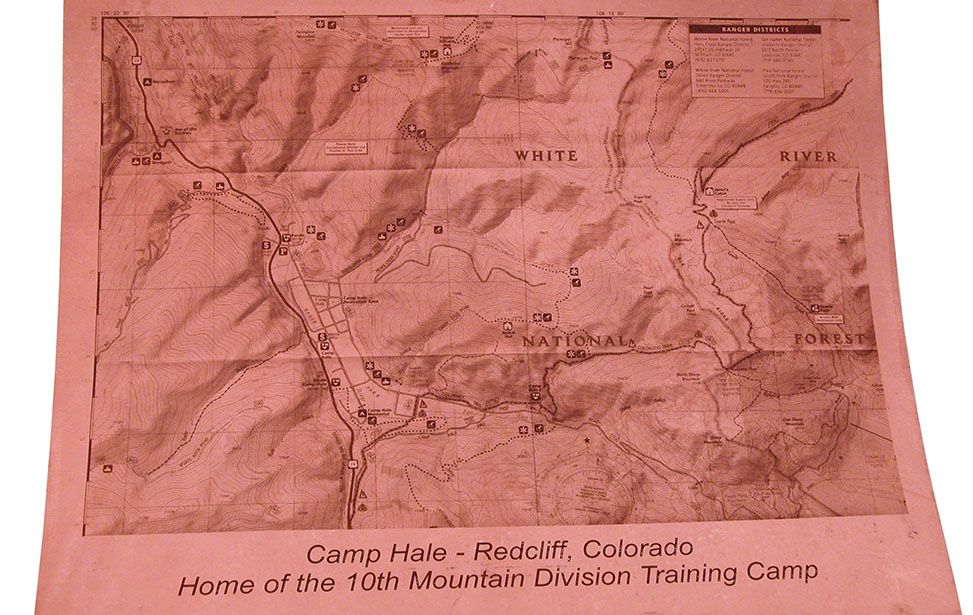 激光雕刻的皮革地图