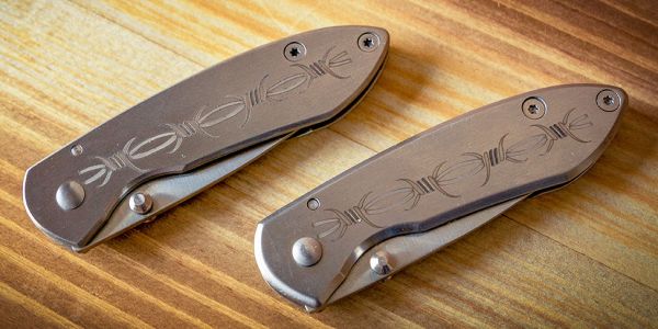 使用 Epilog 光纤激光机标记的小折刀